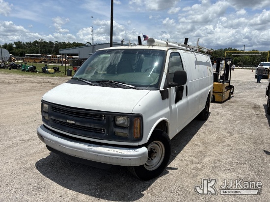 (Tampa, FL) 1999 Chevrolet Express G3500 Cargo Van Hillsborough County School Board Unit) (Runs & Mo