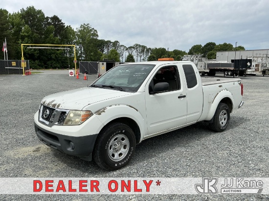 (China Grove, NC) 2016 Nissan Frontier Extended-Cab Pickup Truck Runs & Moves) (Check Engine Light O