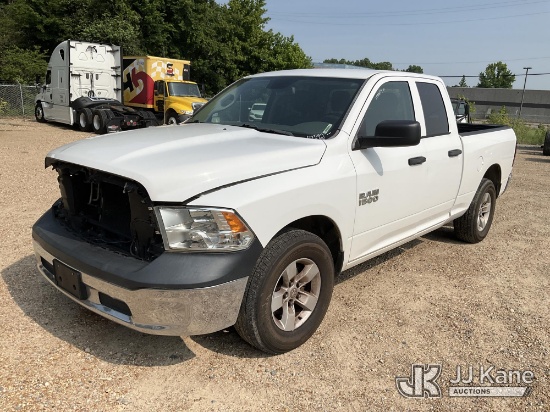 (Memphis, TN) 2018 Dodge 1500 Extended-Cab Pickup Truck Runs & Moves) (Jump to Start, Front End Dama