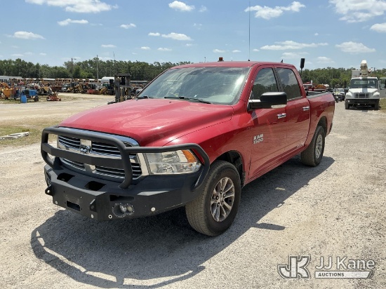 (Tampa, FL) 2016 RAM 1500 4x4 Crew-Cab Pickup Truck Runs & Moves) (Check Engine Light On, Body/Paint