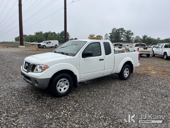 (Chester, VA) 2017 Nissan Frontier Extended-Cab Pickup Truck Runs & Moves
