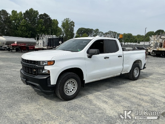 (China Grove, NC) 2021 Chevrolet Silverado 1500 4x4 Extended-Cab Pickup Truck Runs & Moves) (Check E