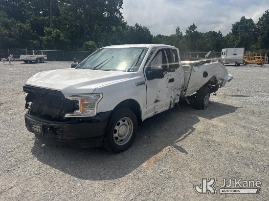 (Villa Rica, GA) 2020 Ford F150 Extended-Cab Pickup Truck Not Running, Condition Unknown, Totaled) (