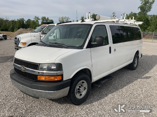 (Verona, KY) 2016 Chevrolet Express 3500 Extended Cargo Van, (Duke Unit) Runs & Moves