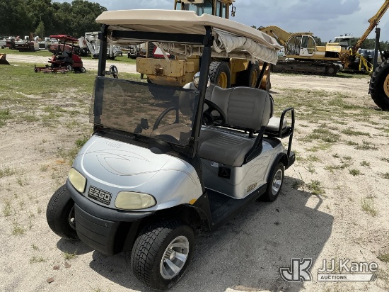 (Thonotosassa, FL) EZ-Go Golf Cart Runs & Moves )(Paint & Body Damage 


