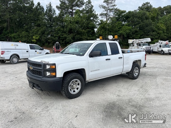 (Chester, VA) 2015 Chevrolet Silverado 1500 4x4 Extended-Cab Pickup Truck Runs & Moves