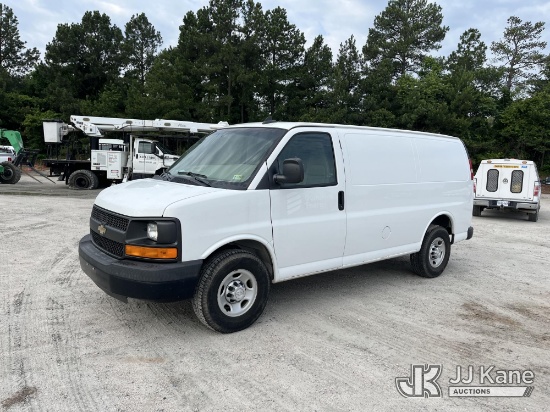 (Chester, VA) 2016 Chevrolet Express G3500 Cargo Van Runs & Moves