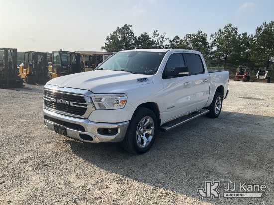 (Villa Rica, GA) 2019 RAM 1500 Crew-Cab Pickup Truck Runs & Moves) (Body/Paint Damage
