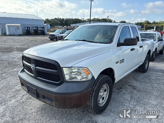 (Thonotosassa, FL) 2017 RAM 1500 4x4 Extended-Cab Pickup Truck Runs & Moves) (Check Engine Light On,