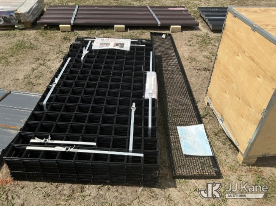 (Tampa, FL) Metal Rail 40PCS & Metal Steel Grating Drain Staiers (New ) NOTE: This unit is being sol