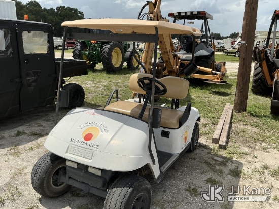 (Thonotosassa, FL) EZ-Go TXT Golf Cart Runs & Moves )( Paint & Body Damage