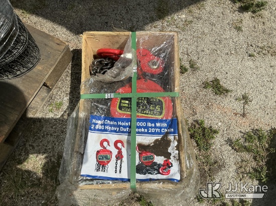 (Tampa, FL) Hand Chain Hoist 1100lbs (New) NOTE: This unit is being sold AS IS/WHERE IS via Timed Au