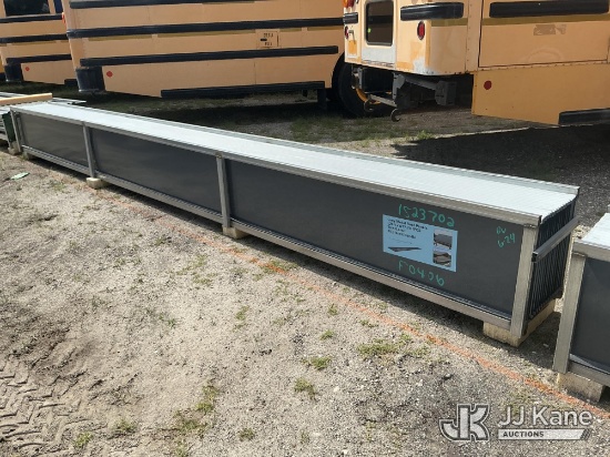 (Thonotosassa, FL) (30) Metal Roof Panels 20 ft. x 17.7 in. (New ) NOTE: This unit is being sold AS 