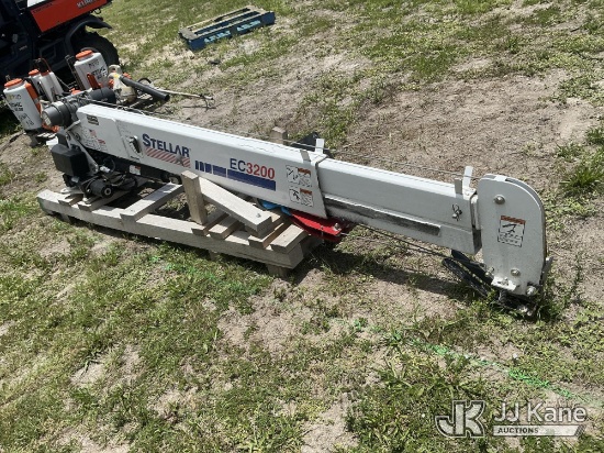 (Tampa, FL) Stellar EC3200 Crane Piece Stellar EC3200 Condition Unknown) (Paint & Body Damage
