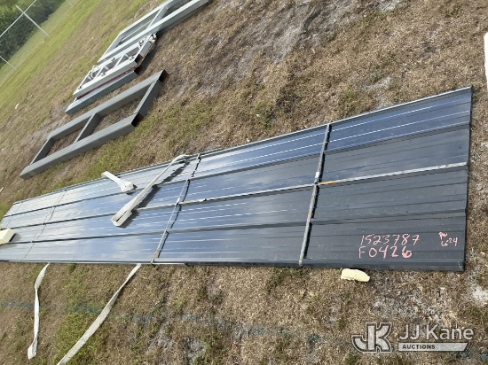 (Tampa, FL) Metal Roof Panels 20ft x 3ft. 20PCS (New) (Paint & Body Damage) NOTE: This unit is being