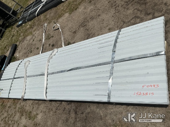 (Tampa, FL) Metal Roof Wall Panel 35in x 12ft. 70PCS (New) NOTE: This unit is being sold AS IS/WHERE