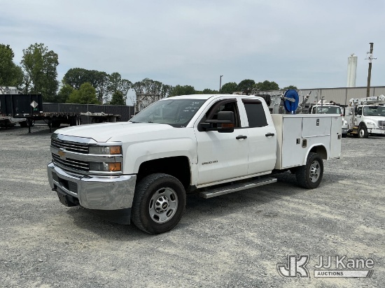 (China Grove, NC) 2015 Chevrolet Silverado 2500HD 4x4 Extended-Cab Service Truck Runs & Moves) (Chec