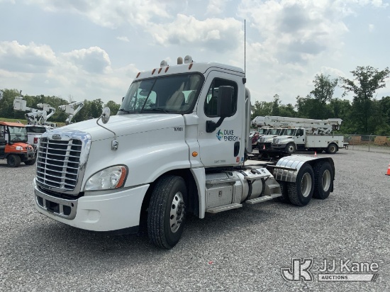 (Verona, KY) 2015 Freightliner Cascadia CA125D T/A Truck Tractor, (Duke Unit) Runs & Moves) (All Sel