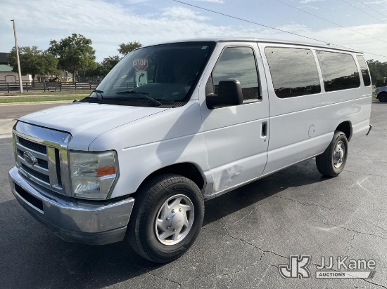 (Ocala, FL) 2013 Ford Econoline Passenger Van Runs & Moves) (Check Engine Light Is on, Minor Body & 
