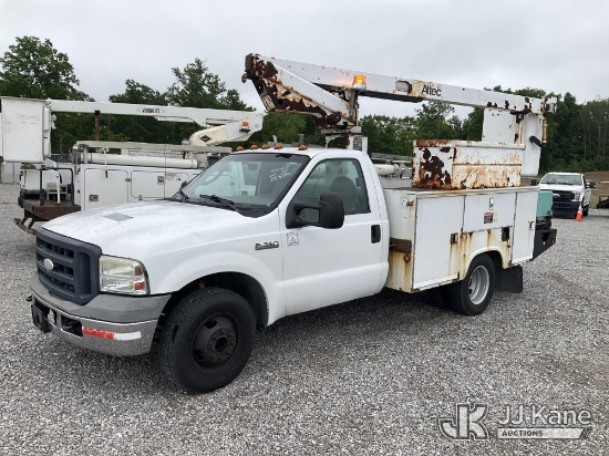 (Verona, KY) Altec AA28D, Telescopic Non-Insulated Bucket Truck mounted behind cab on 2006 Ford F350