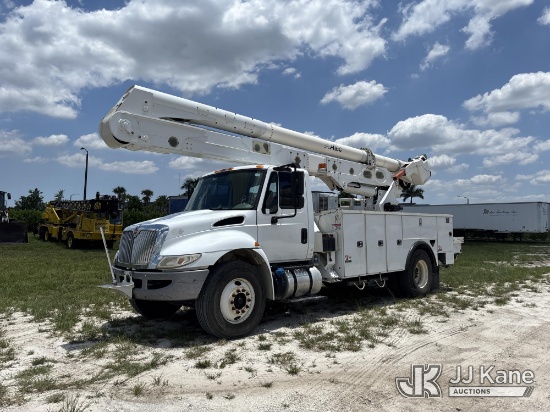 (Westlake, FL) Altec AA55-MH, Material Handling Bucket Truck rear mounted on 2017 International 4300