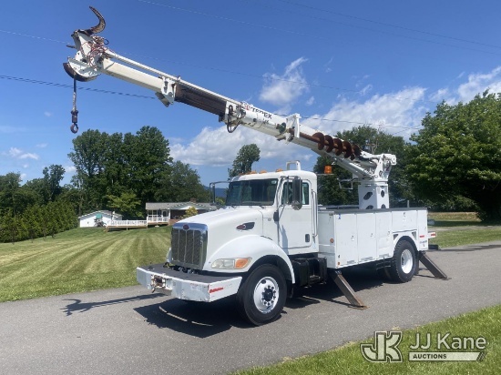 (Mount Airy, NC) Terex/Telelect Commander 4047, Digger Derrick rear mounted on 2007 Peterbilt 335 Ut