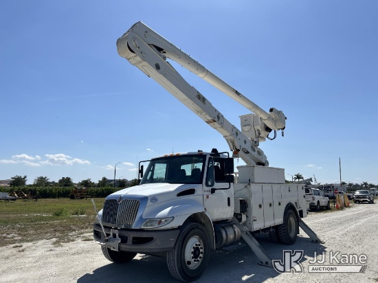 (Westlake, FL) Altec AA55-MH, Material Handling Bucket Truck rear mounted on 2017 International 4300