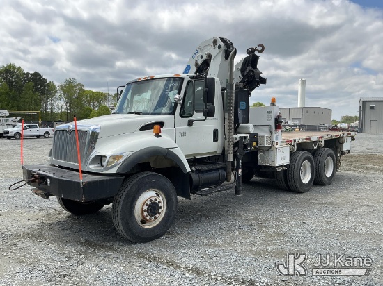 (China Grove, NC) Effer 310.01/3S, Knuckleboom Crane mounted behind cab on 2004 International 7400 6