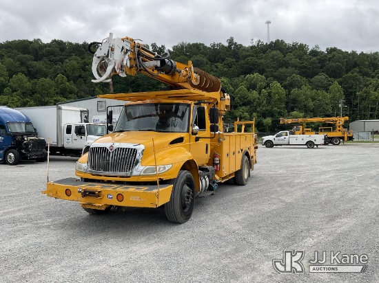 (Kingston Springs, TN) Altec DM47T, Digger Derrick rear mounted on 2017 International MA025 Utility 