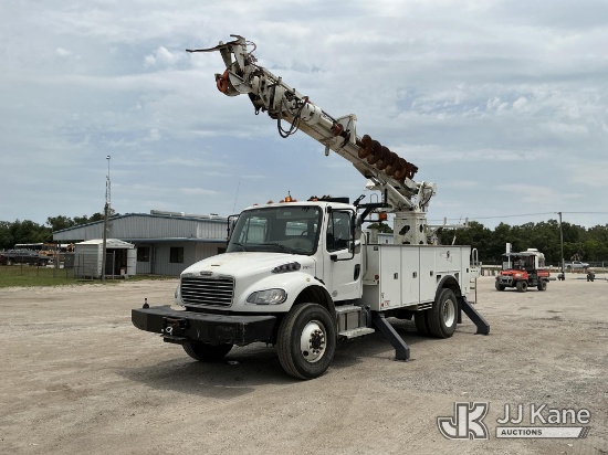 (Thonotosassa, FL) Terex Commander C4047, Digger Derrick rear mounted on 2020 Freightliner M2 4x4 Ut