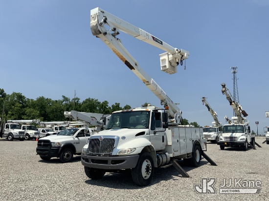 (Verona, KY) HiRanger TC55, Material Handling Bucket Truck rear mounted on 2019 International 4300 U