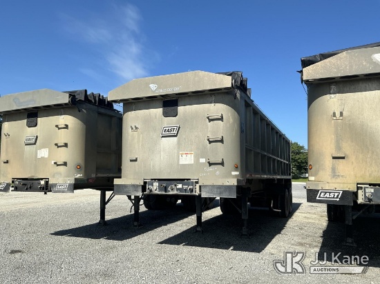 (Moncks Corner, SC) 2009 East T/A Dump Trailer