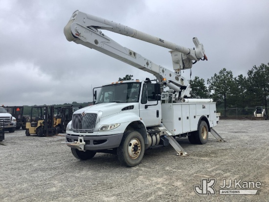 (Villa Rica, GA) Altec AA55-MH, Material Handling Bucket Truck rear mounted on 2016 International 43