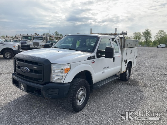(Verona, KY) 2016 Ford F250 4x4 Extended-Cab Service Truck Runs & Moves) (Check Engine Light On, Air