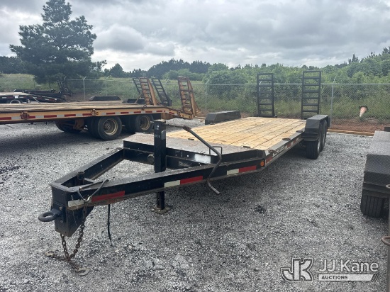 (Villa Rica, GA) 2016 Custom 5T202BW T/A Tagalong Trailer Tongue Damage