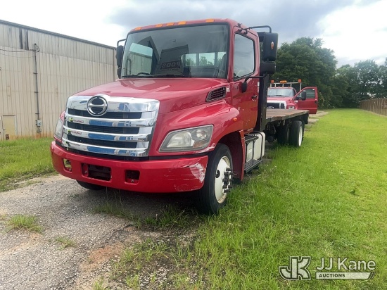 (Macon, GA) 2014 Freightliner Conventional Flatbed Truck Runs & Moves