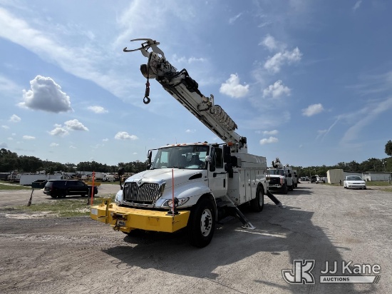(Tampa, FL) Altec DM47, Digger Derrick rear mounted on 2014 International 4300 Utility Truck, Radio