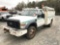 (Mount Airy, NC) 2009 Ford F450 4x4 Service Truck Runs & Moves) (Airbag Light On, Body Damage