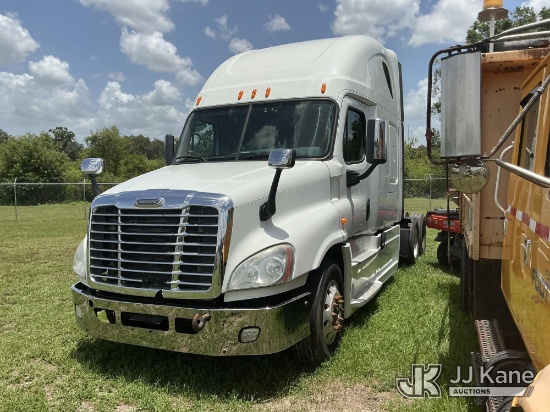 (Tampa, FL) 2014 Freightliner Cascadia 125 T/A Truck Tractor Not Running, Condition Unknown) (Body D