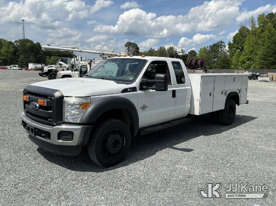 (China Grove, NC) 2015 Ford F450 4X4 Extended-Cab Service Truck Runs & Moves) (Air Compressor Condit