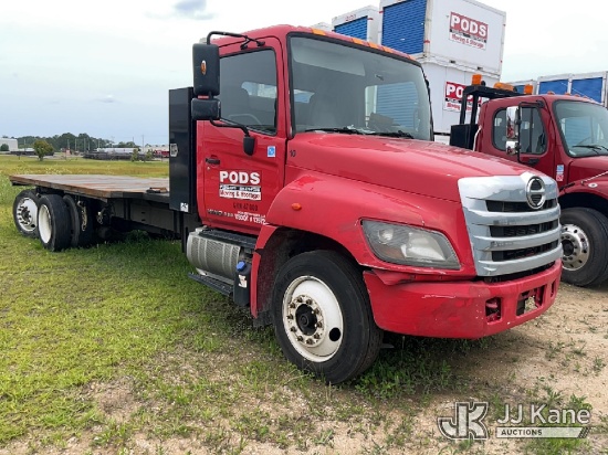 (Conway, SC) 2017 Freightliner Conventional Flatbed Truck Runs & Moves