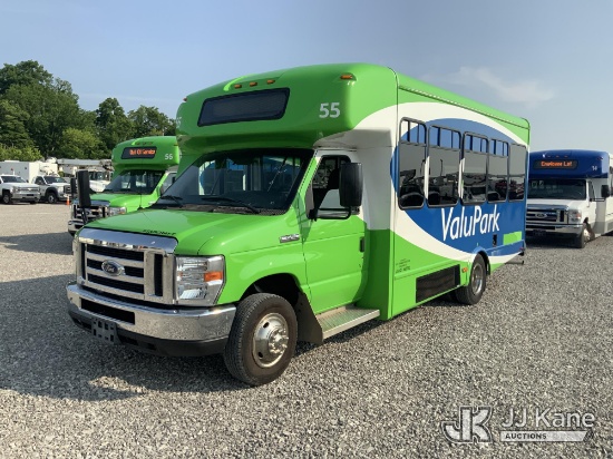 (Verona, KY) 2018 Ford E450 14 Passenger Bus Runs & Moves