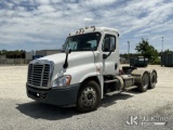 (Moncks Corner, SC) 2014 Freightliner Cascadia CA125D T/A Truck Tractor Runs, Moves, Cracked Windshi
