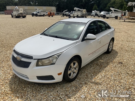 (Robert, LA) 2011 Chevrolet Cruze 4-Door Sedan Runs & Moves) (Jump To Start