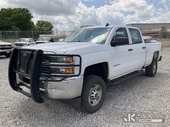 (Oklahoma City, OK) 2018 Chevrolet Silverado 2500HD 4x4 Crew-Cab Pickup Truck, Minor mechanical issu