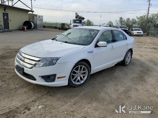 (Huron, SD) 2012 Ford Fusion AWD 4-Door Sedan Runs & Moves) (Cracked Windshield, Rust/Body Damage