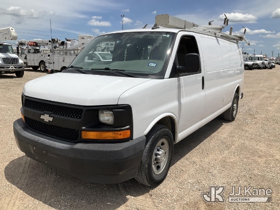 (Waxahachie, TX) 2017 Chevrolet Express G3500 Cargo Van Runs & Moves) (Runs Rough, Bad Transmission,