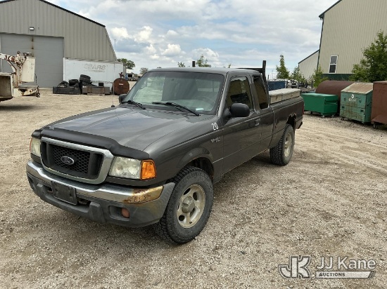 (Emmetsburg, IA) 2004 Ford Ranger 4x4 Extended-Cab Pickup Truck Runs & Moves) (Rust/Body Damage