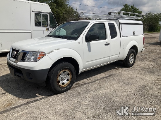 (South Beloit, IL) 2017 Nissan Frontier Extended-Cab Pickup Truck Runs & Moves) (Exhaust Rattle, Pai