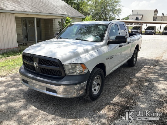 (San Antonio, TX) 2018 RAM 1500 4x4 Extended-Cab Pickup Truck Runs & Moves, Small Body Damage